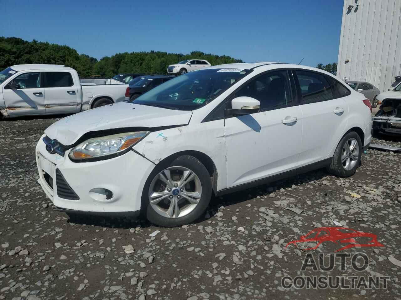FORD FOCUS 2014 - 1FADP3F22EL313201