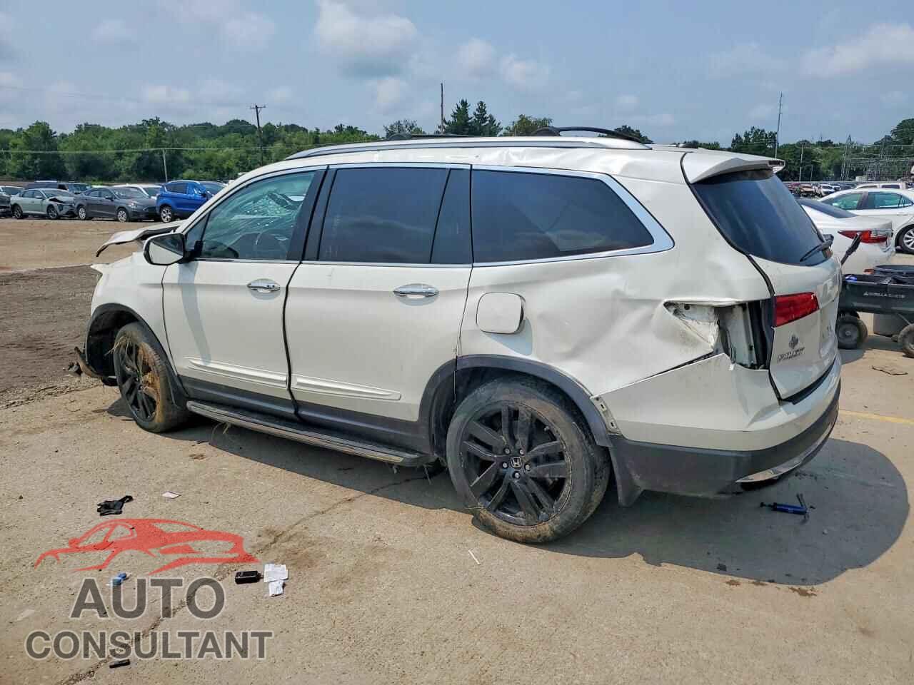 HONDA PILOT 2016 - 5FNYF6H02GB052489
