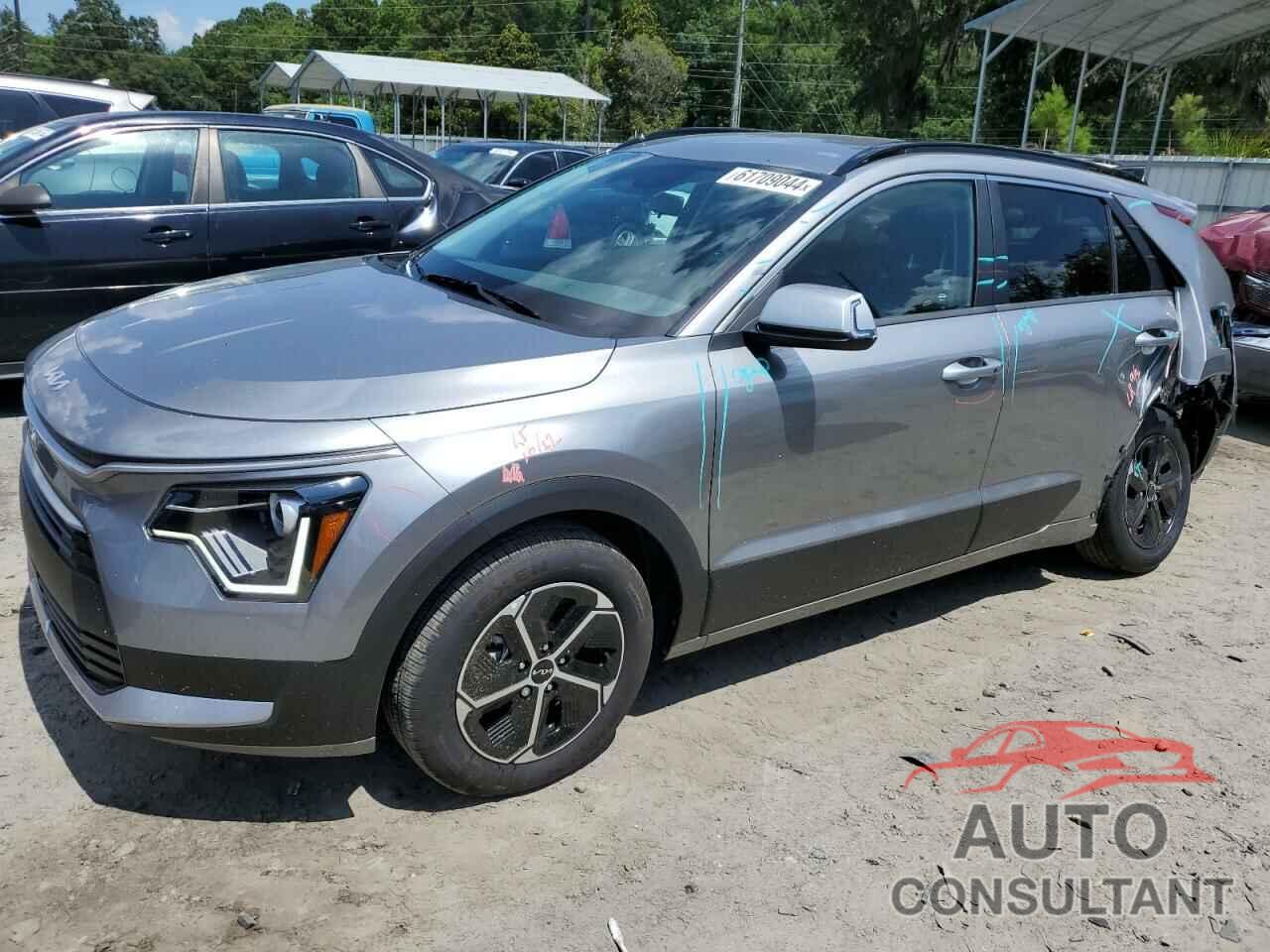 KIA NIRO 2023 - KNDCR3LE2P5109875