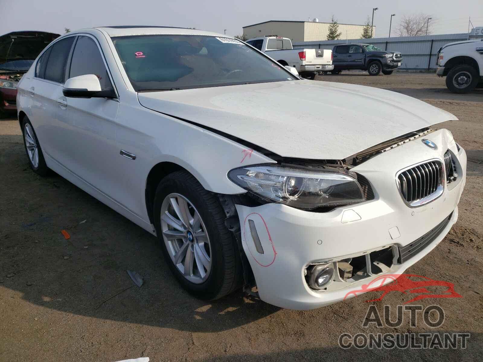 BMW 5 SERIES 2016 - WBA5A5C51GD525852