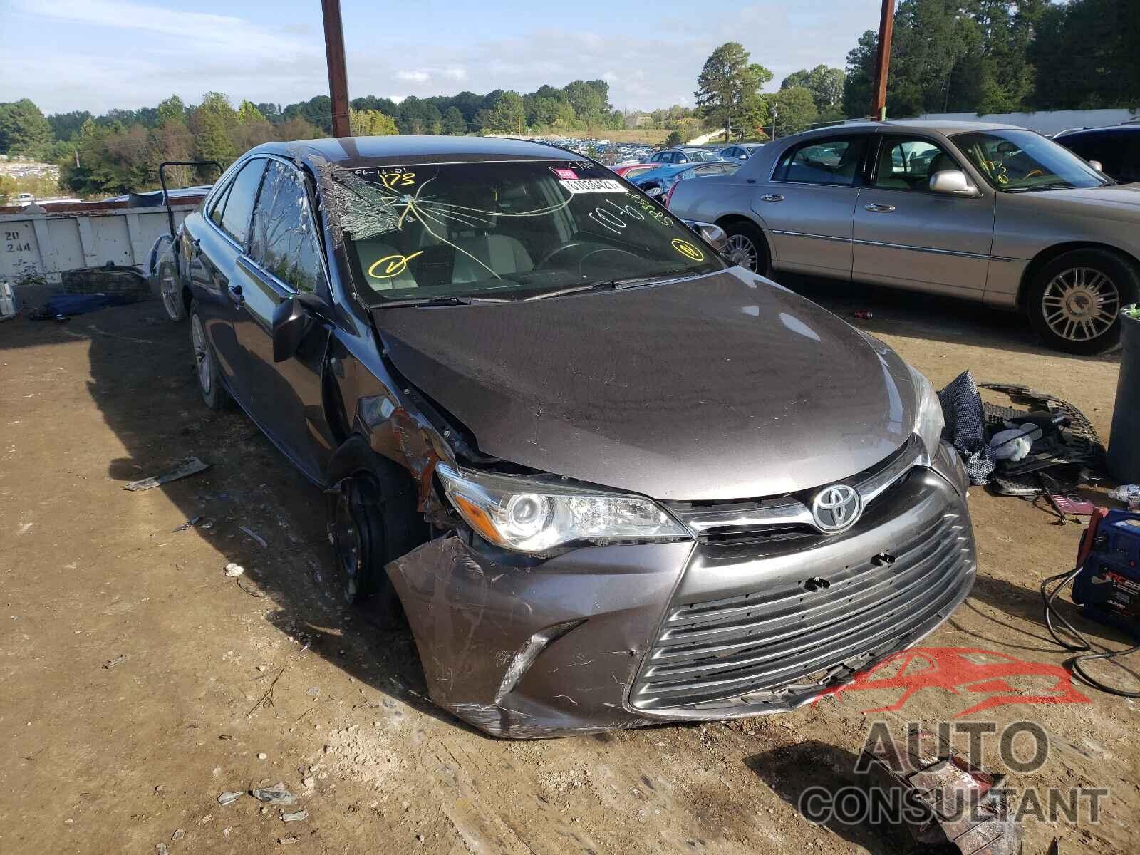 TOYOTA CAMRY 2016 - 4T4BF1FK1GR583687