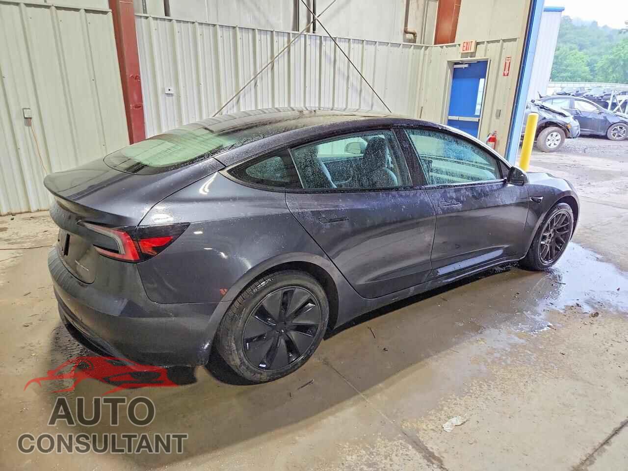 TESLA MODEL 3 2024 - 5YJ3E1EB3RF750070