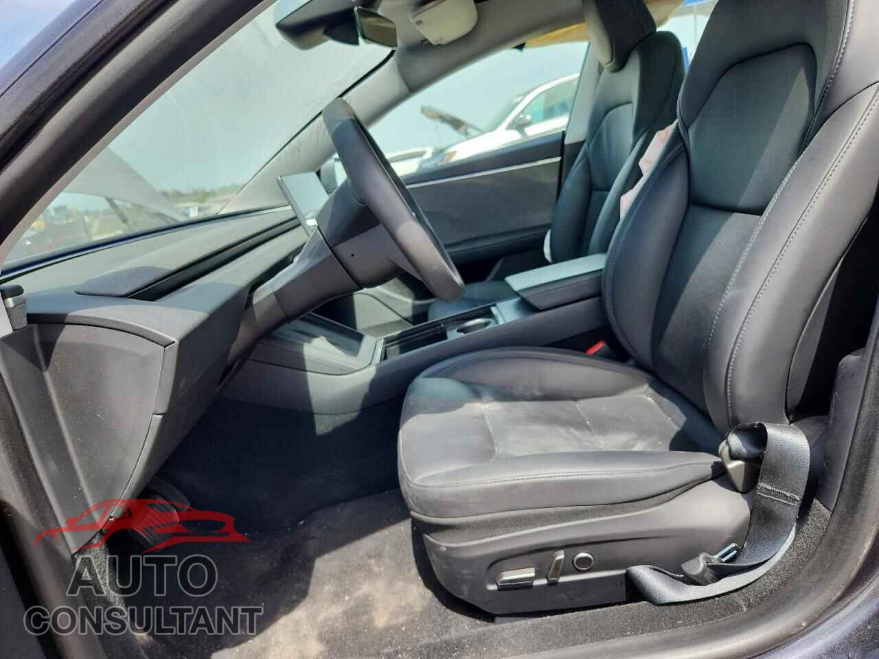 TESLA MODEL 3 2024 - 5YJ3E1EA7RF757787