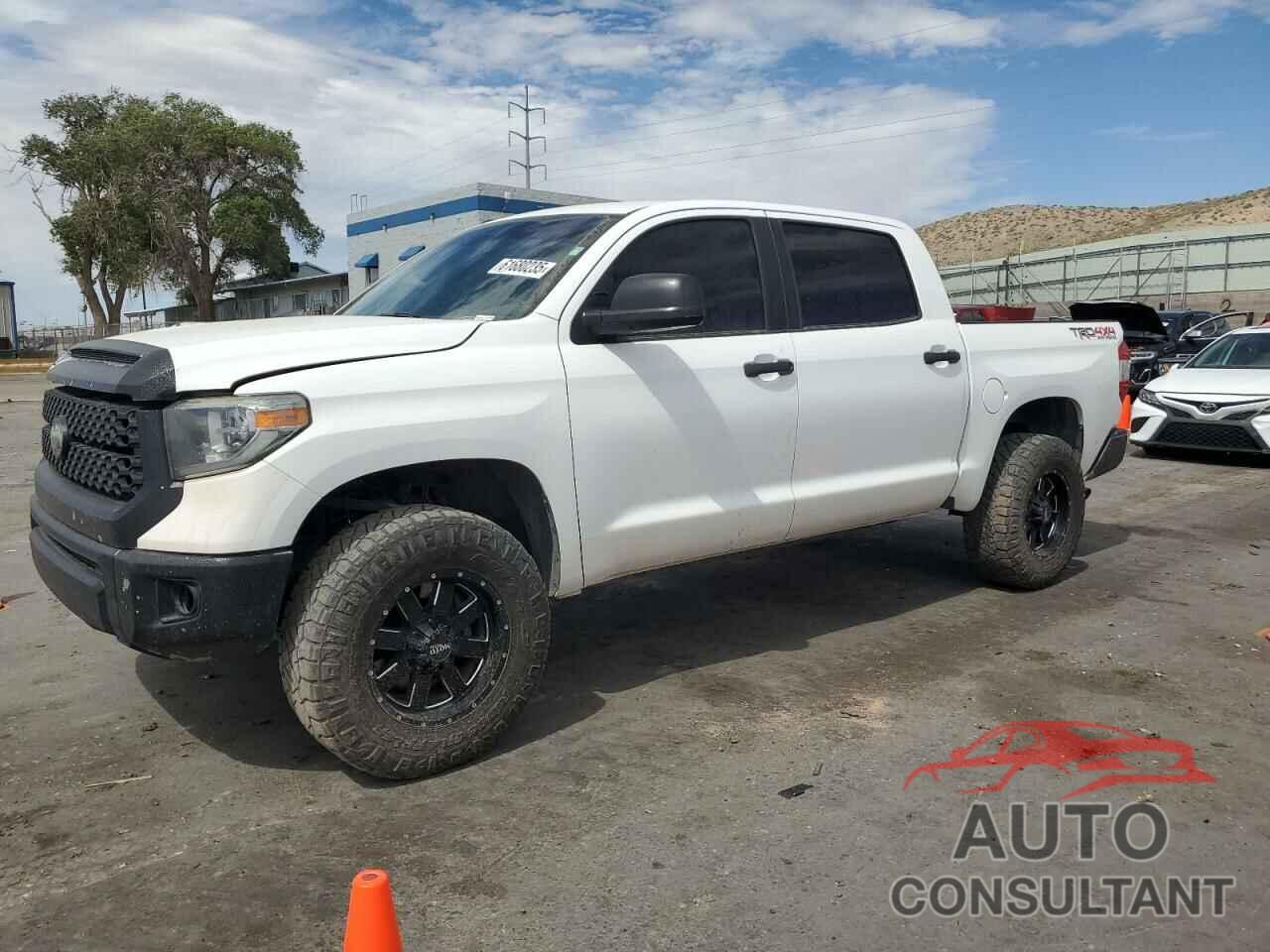 TOYOTA TUNDRA 2018 - 5TFDY5F15JX719857