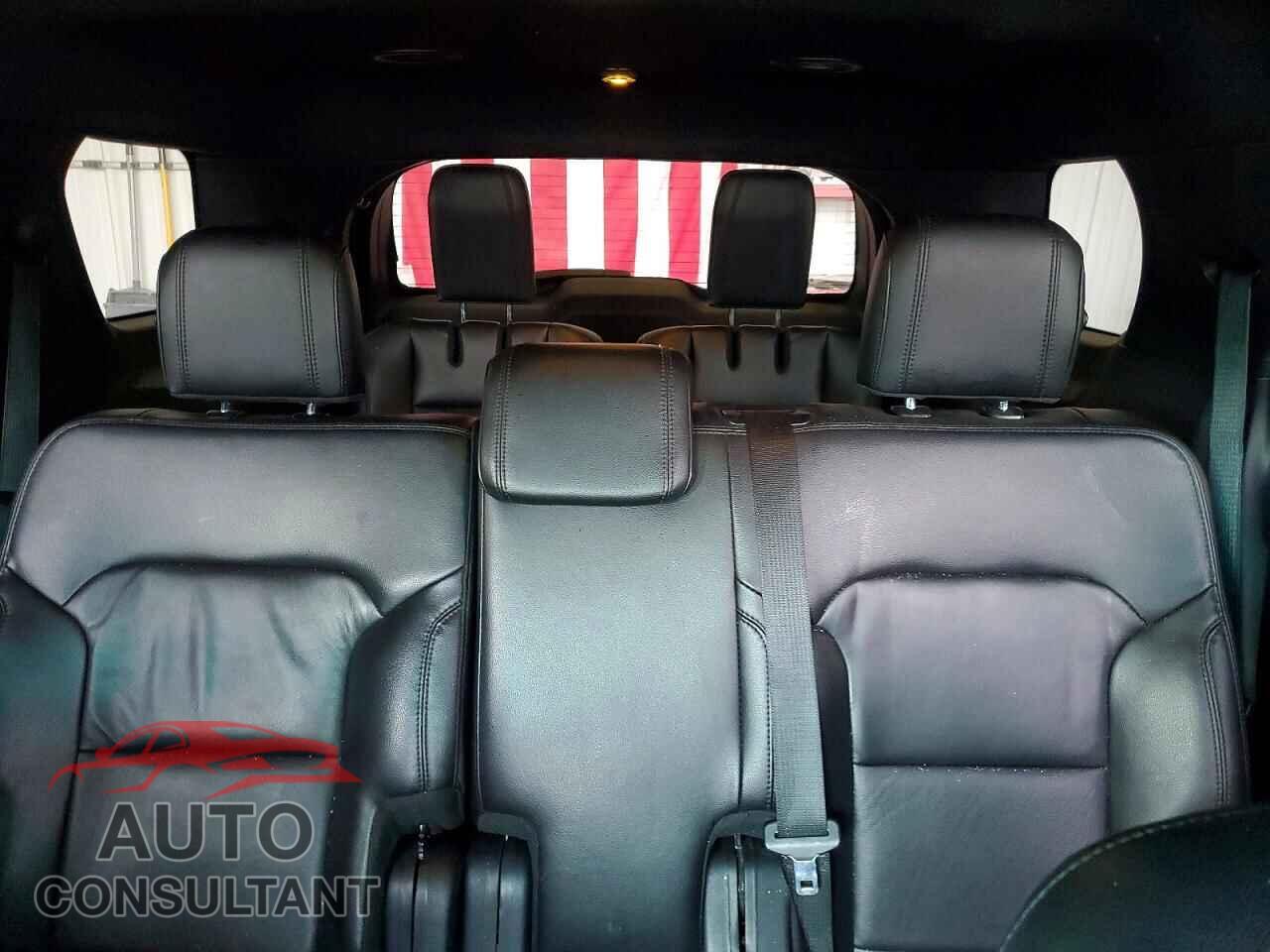 FORD EXPLORER 2017 - 1FM5K8D89HGA57004