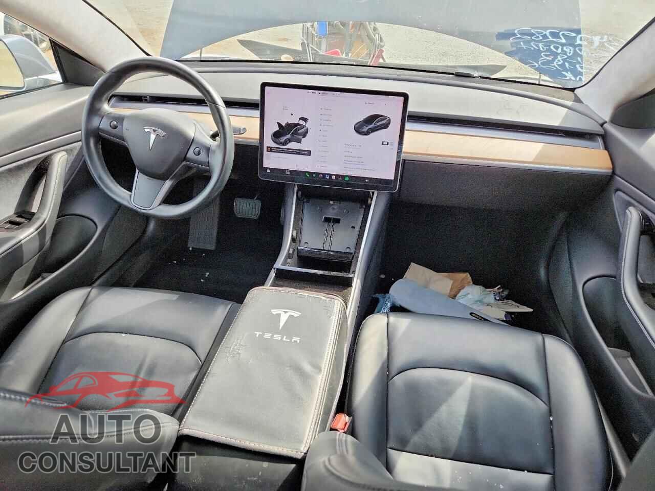 TESLA MODEL 3 2017 - 5YJ3E1EA5HF001261