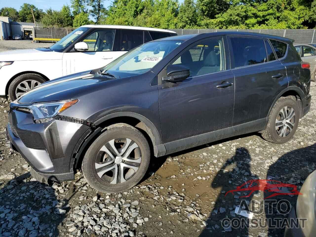 TOYOTA RAV4 2018 - JTMBFREV5JJ719286