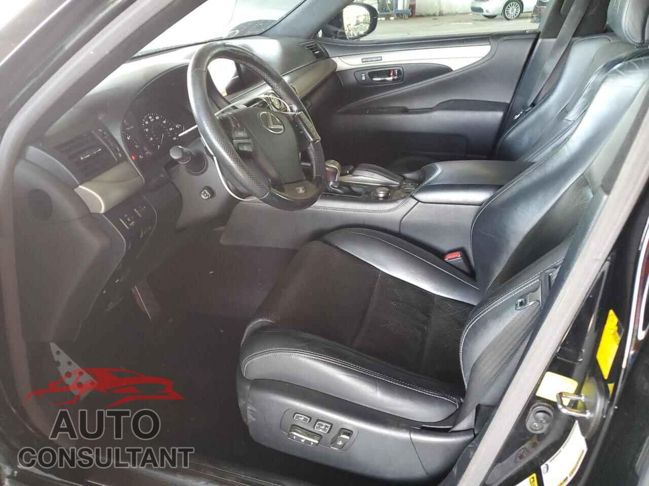 LEXUS LS460 2015 - JTHBL5EF2F5133931