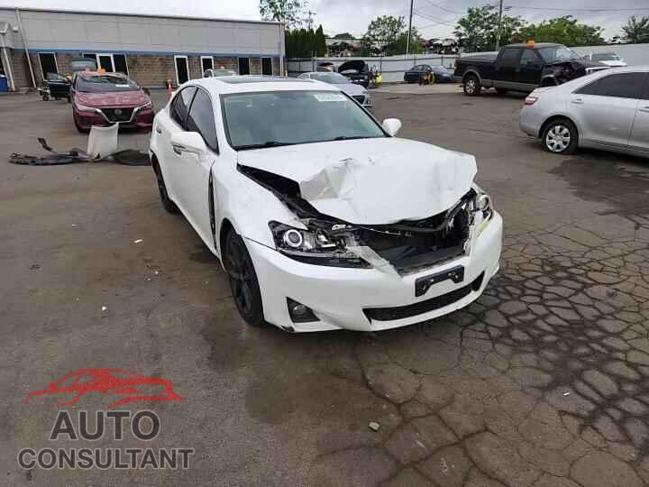 LEXUS IS 2011 - JTHCF5C22B5051817