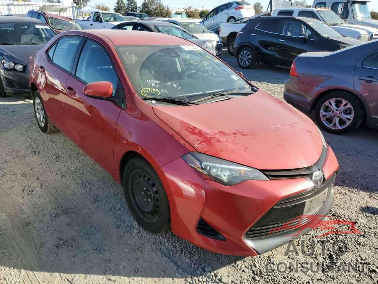 TOYOTA COROLLA 2018 - 2T1BURHE2JC069765