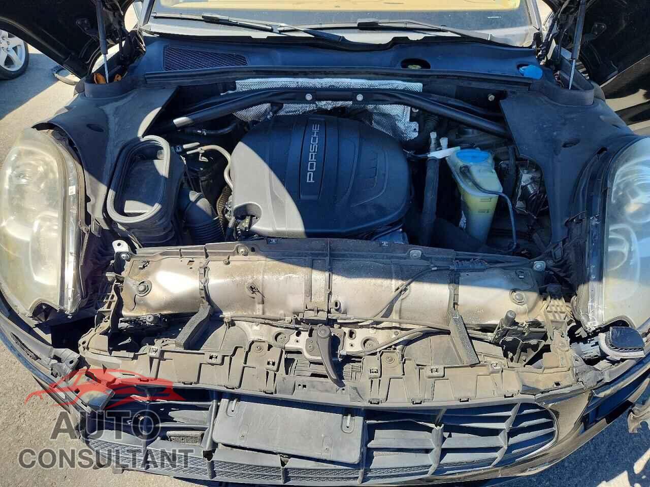 PORSCHE MACAN 2017 - WP1AA2A53HLB01551