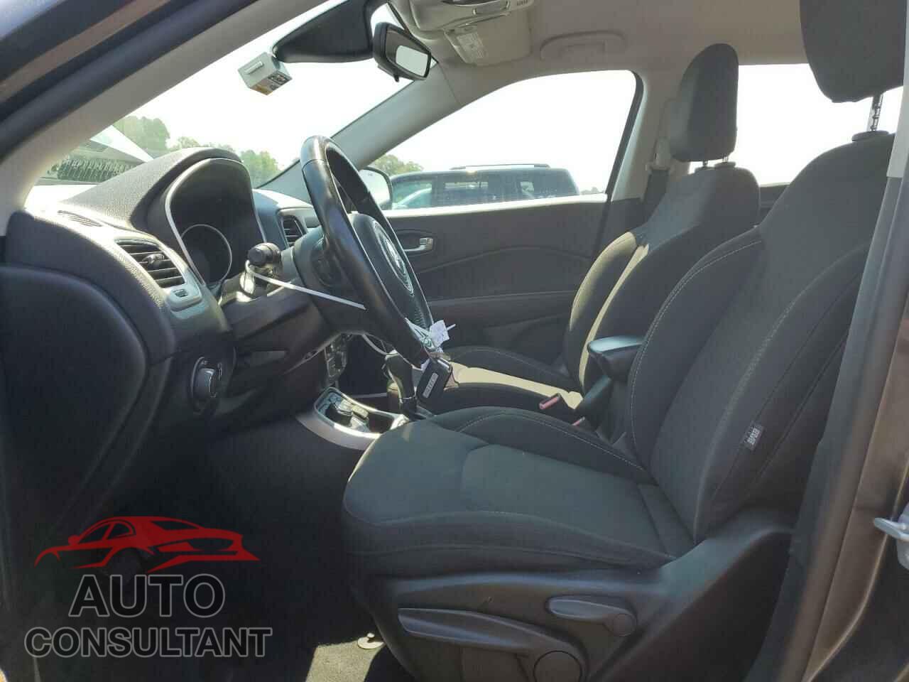 JEEP COMPASS 2021 - 3C4NJDAB5MT555108
