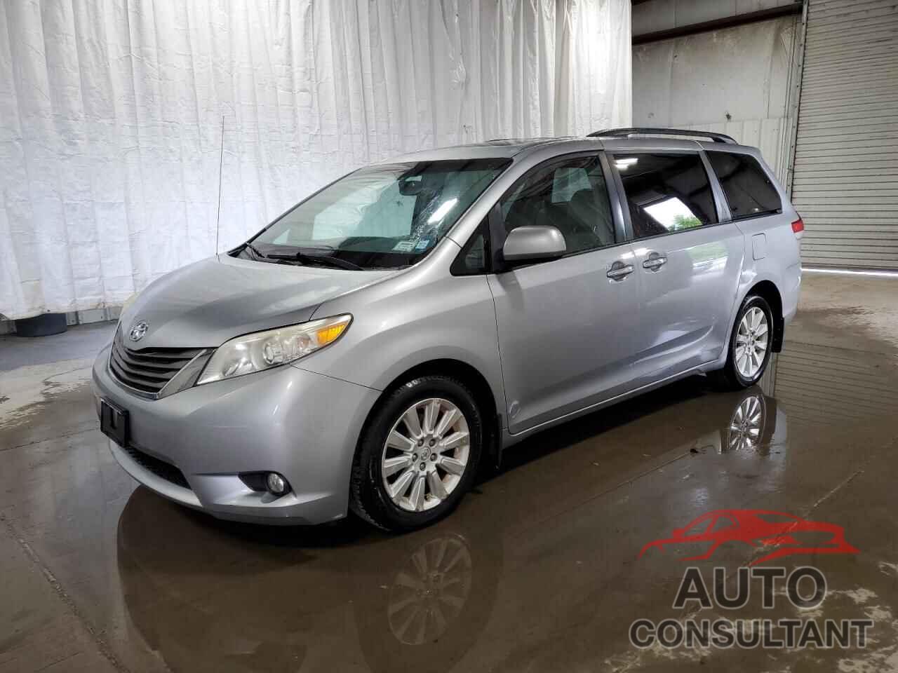 TOYOTA All Models 2013 - 5TDDK3DC8DS055087