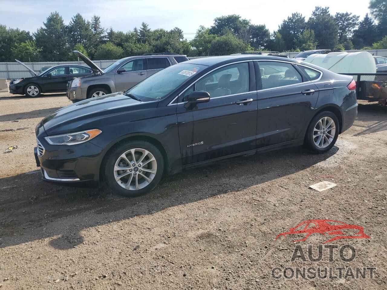 FORD FUSION 2019 - 3FA6P0MU2KR272819