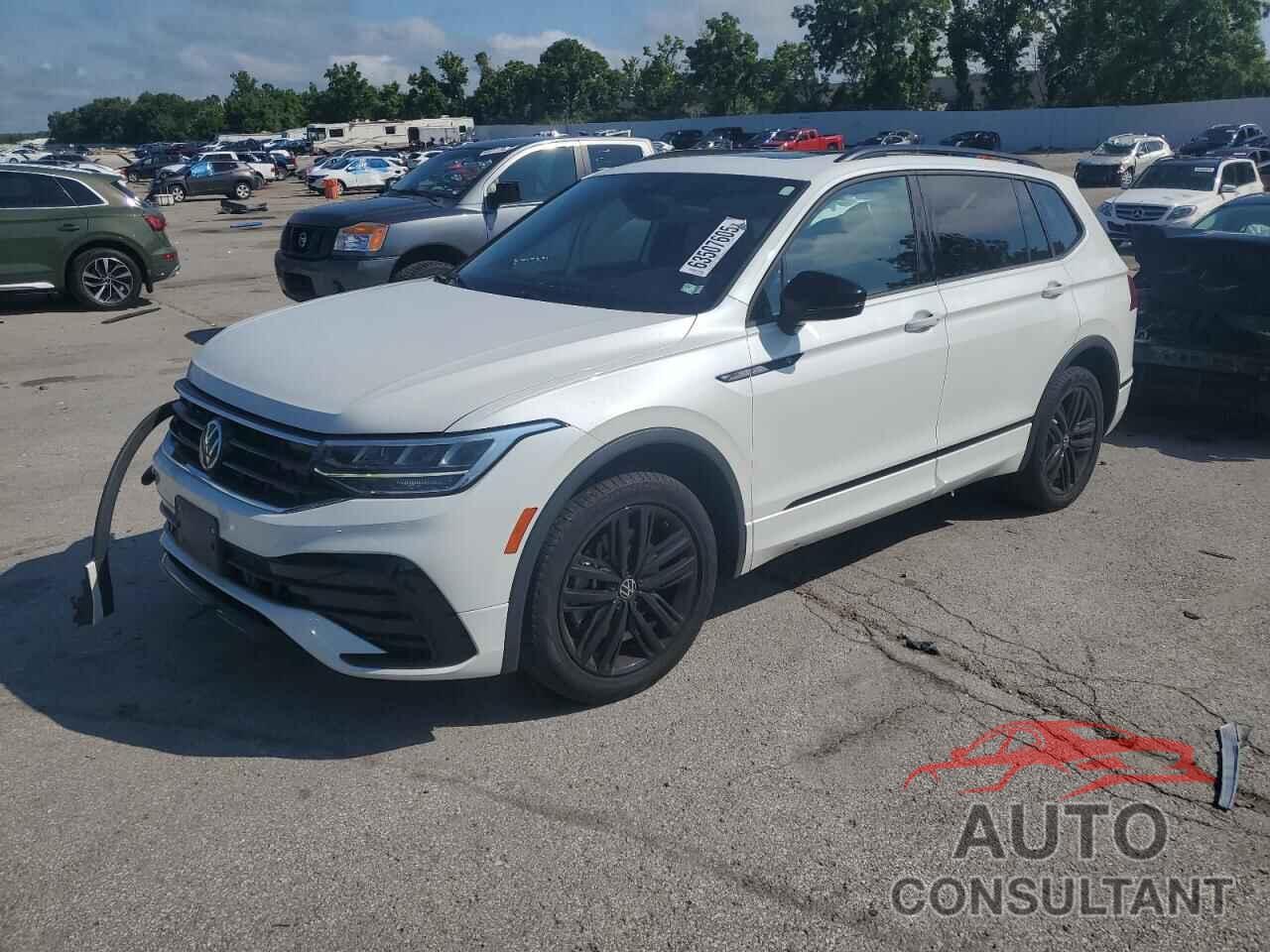 VOLKSWAGEN TIGUAN 2022 - 3VVCB7AX8NM058147
