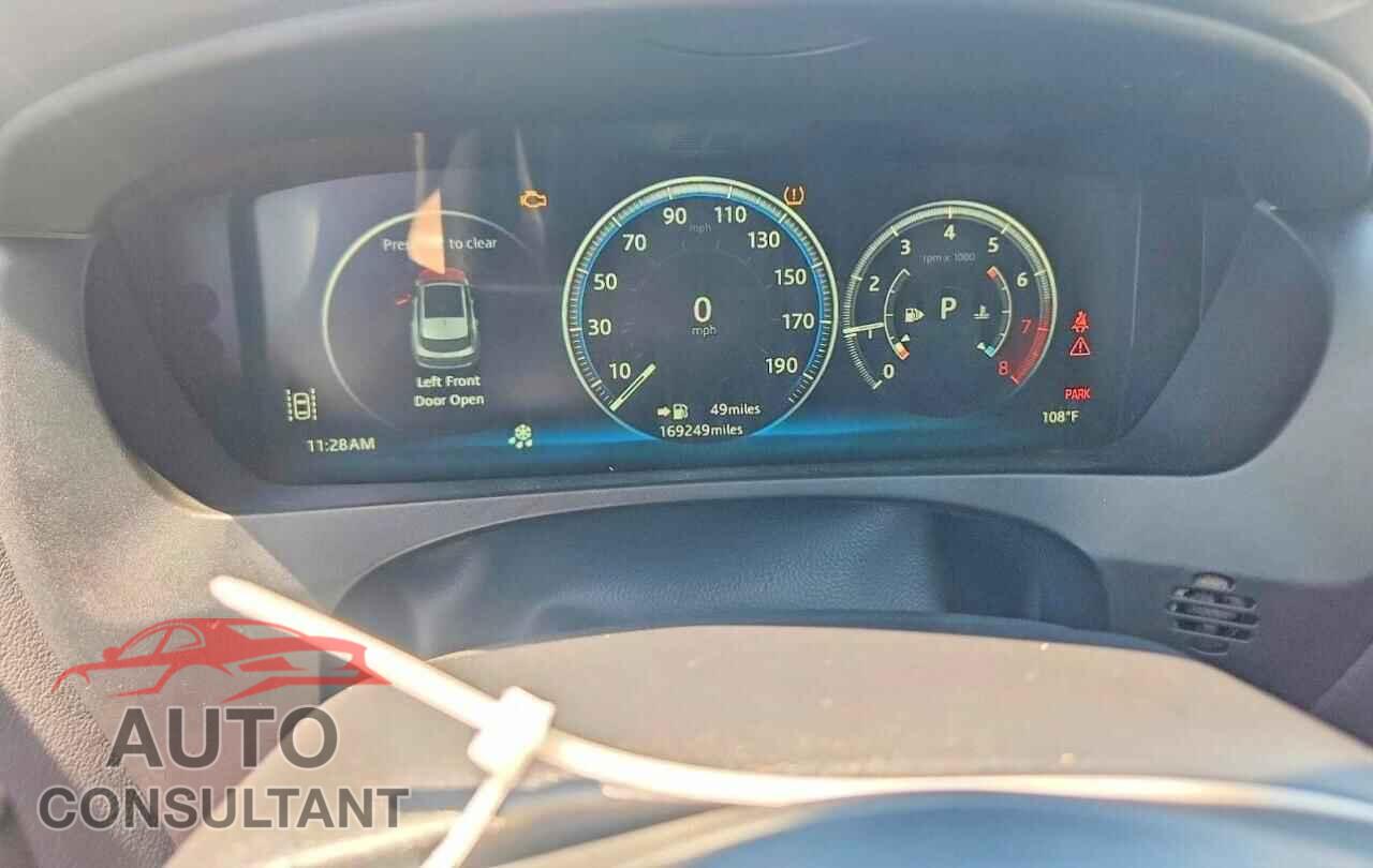 JAGUAR F-PACE 2017 - SADCL2BV6HA048024