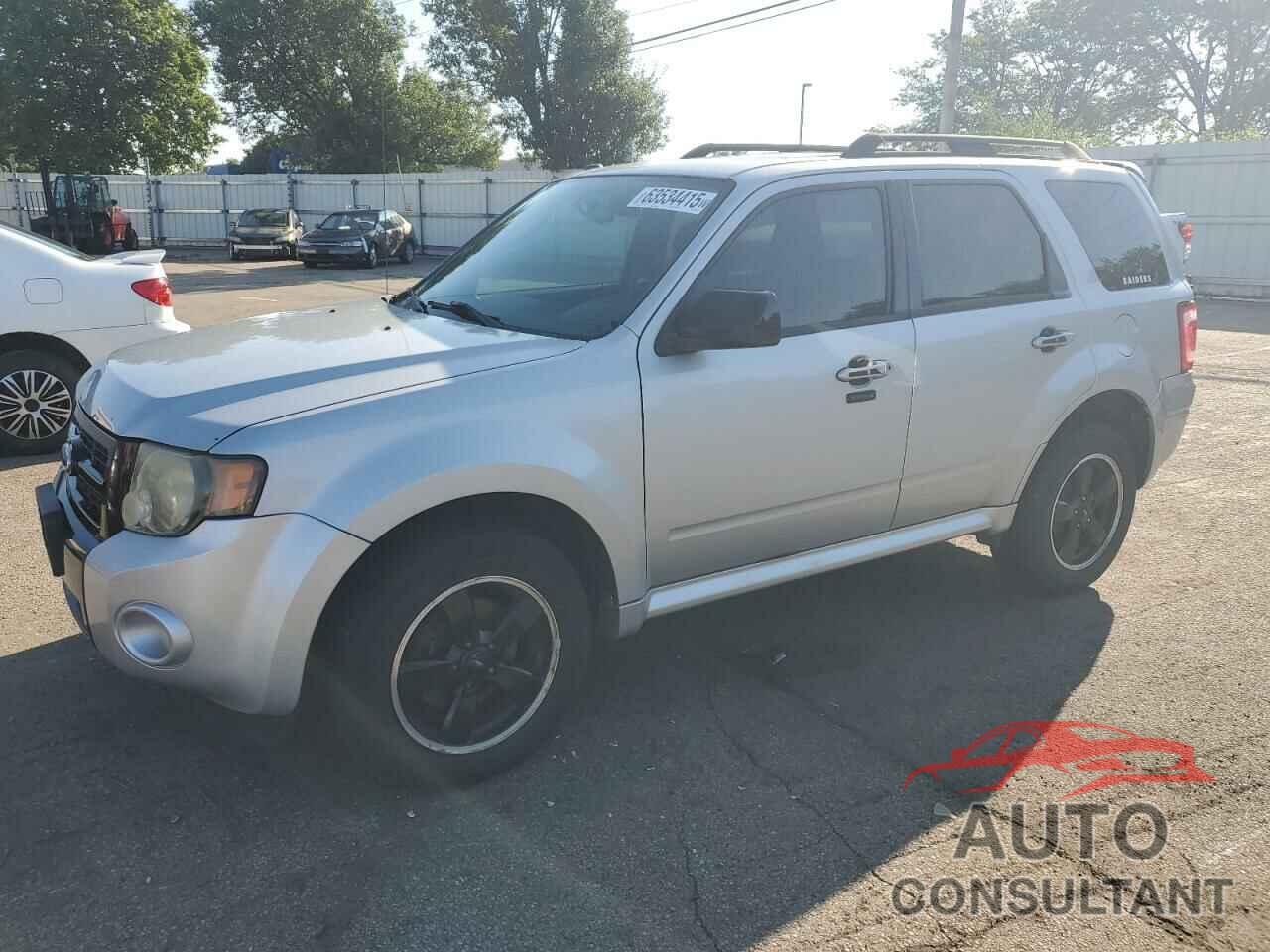 FORD ESCAPE 2009 - 1FMCU03789KD03812