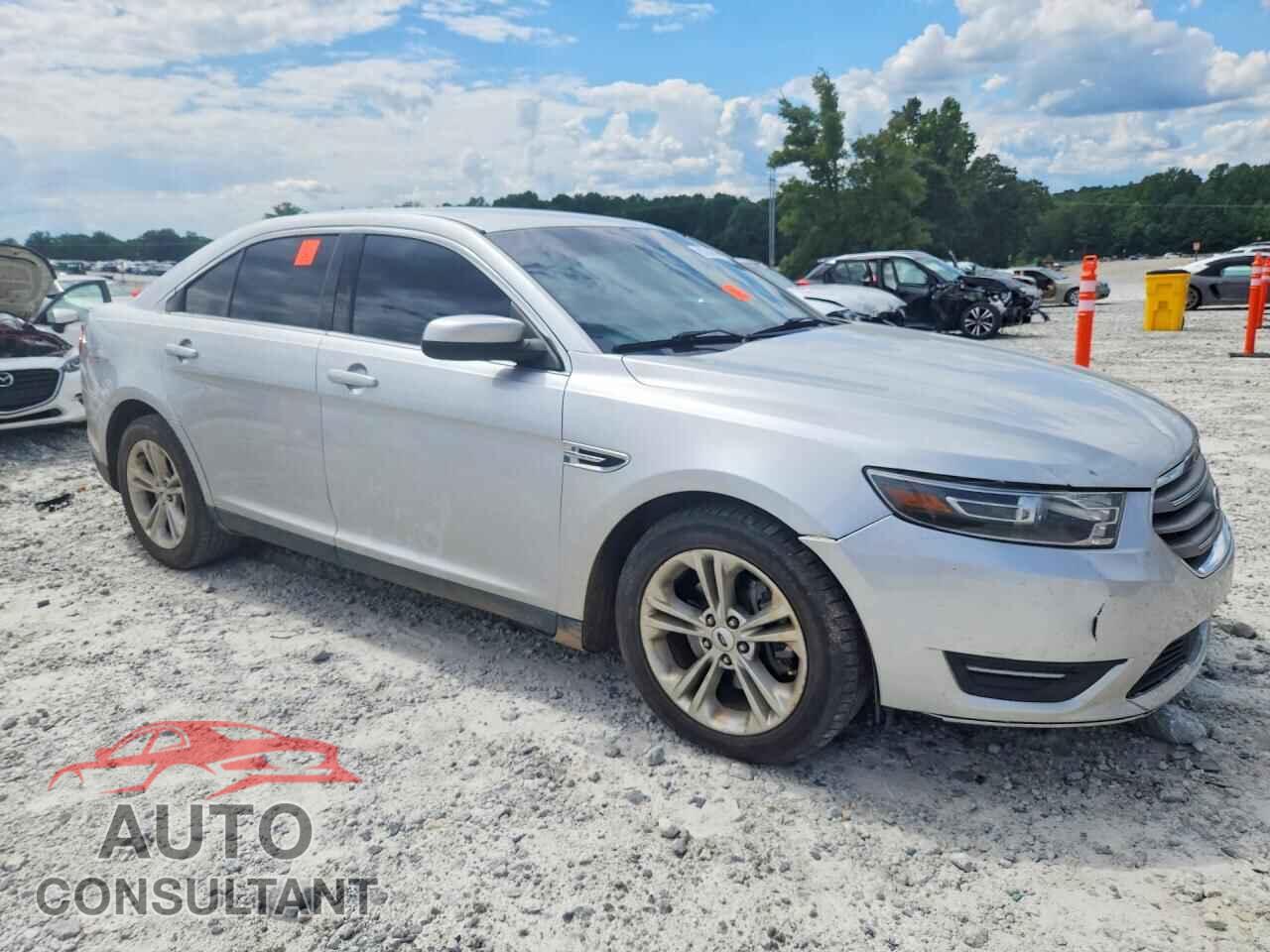 FORD TAURUS 2015 - 1FAHP2E87FG202073