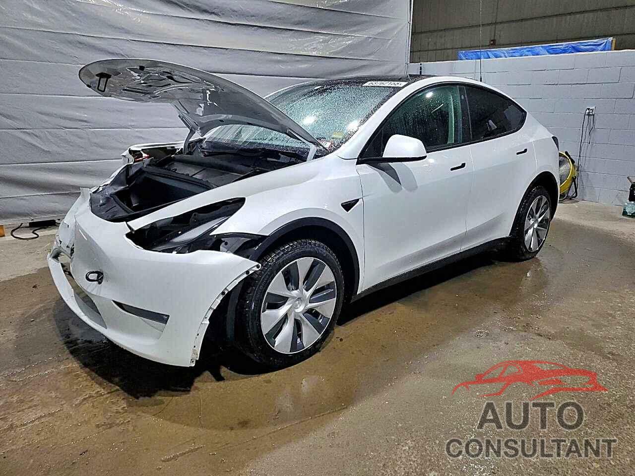 TESLA MODEL Y 2023 - 7SAYGDEE8PF684613
