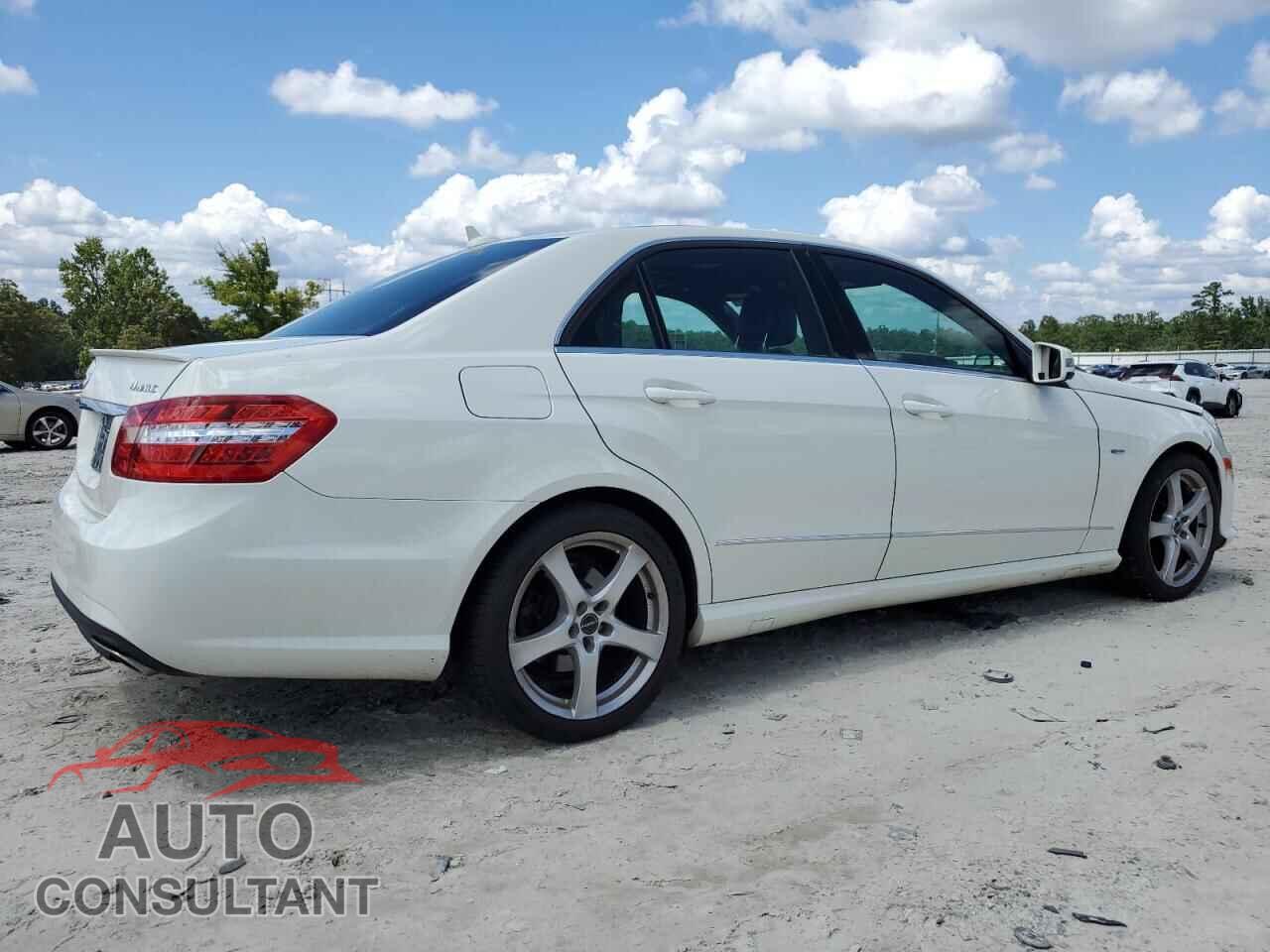 MERCEDES-BENZ E-CLASS 2012 - WDDHF8JB7CA632109