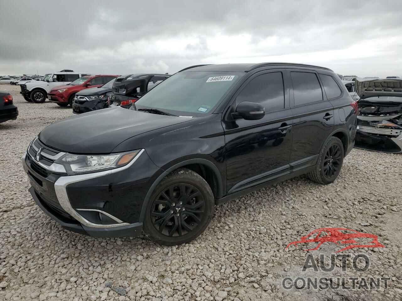 MITSUBISHI OUTLANDER 2018 - JA4AD3A30JZ059981