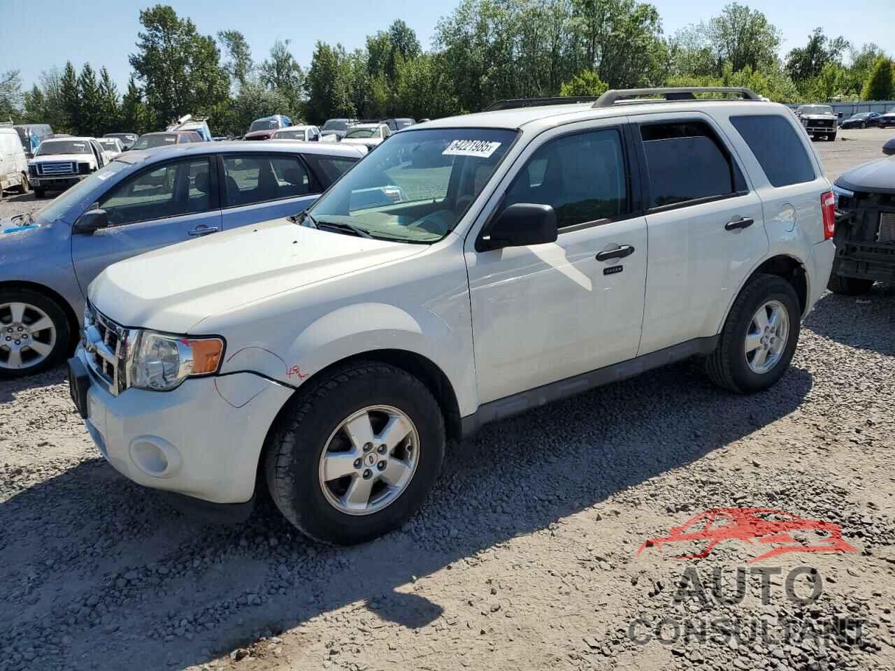 FORD ESCAPE 2011 - 1FMCU9D73BKC39302