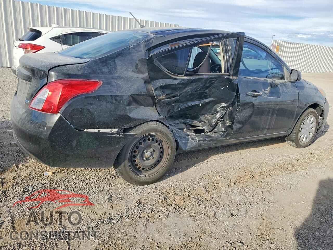 NISSAN VERSA 2012 - 3N1CN7AP7CL875816