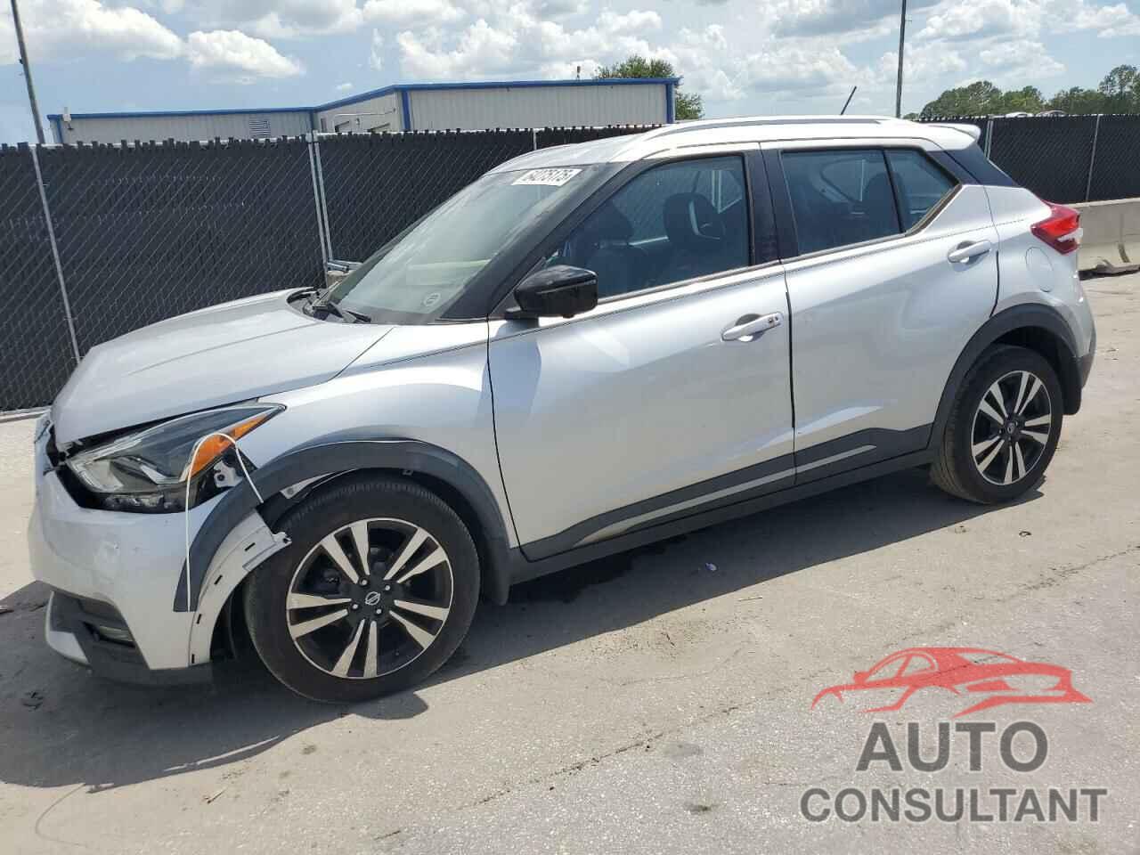 NISSAN KICKS 2019 - 3N1CP5CU1KL566102