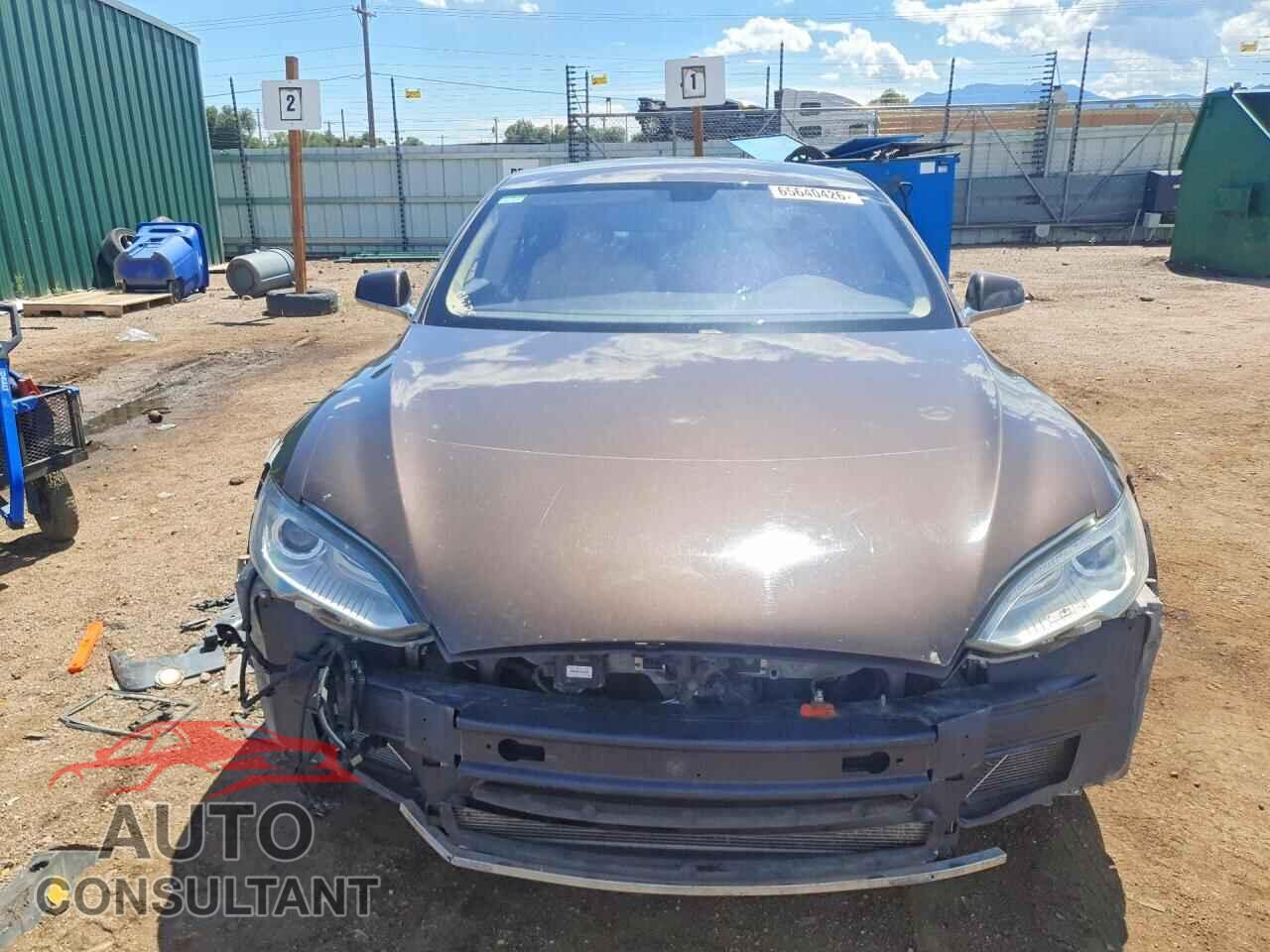 TESLA MODEL S 2013 - 5YJSA1DNXDFP06823