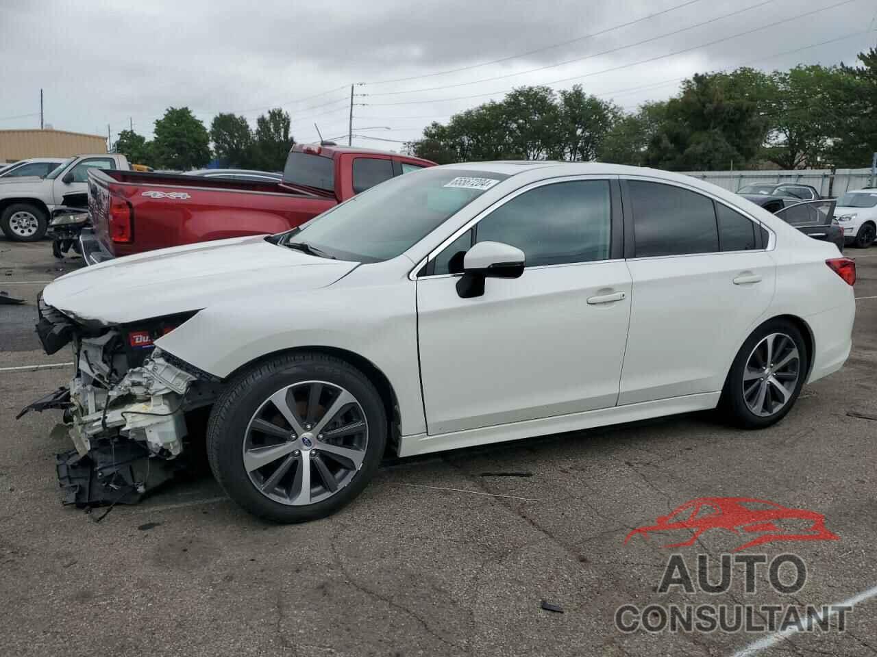 SUBARU LEGACY 2018 - 4S3BNAN64J3040661