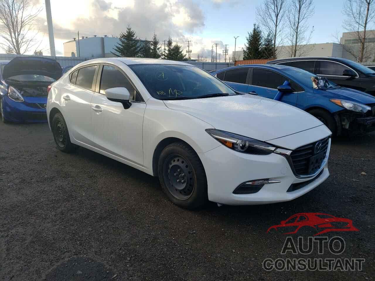 MAZDA 3 2018 - 3MZBN1V75JM244194