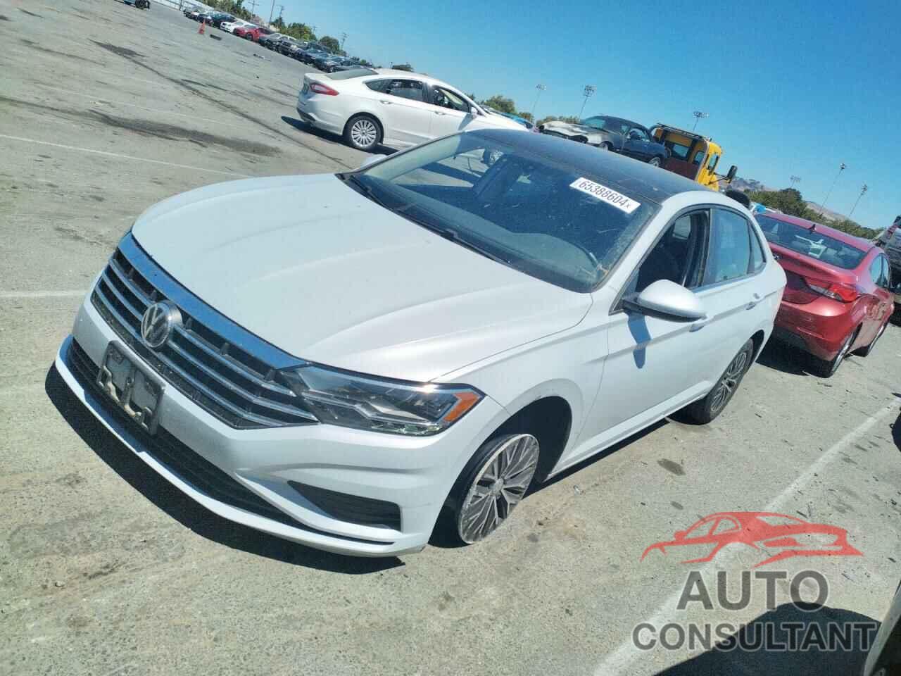 VOLKSWAGEN JETTA 2019 - 3VWC57BU4KM132733