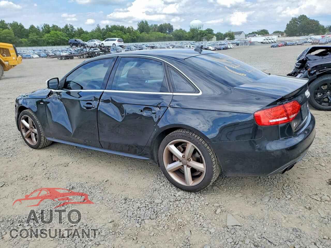 AUDI A4 2012 - WAUFFAFL3CN018142