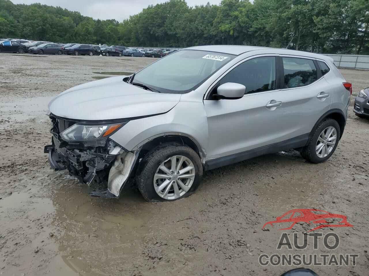 NISSAN ROGUE 2017 - JN1BJ1CR2HW131173