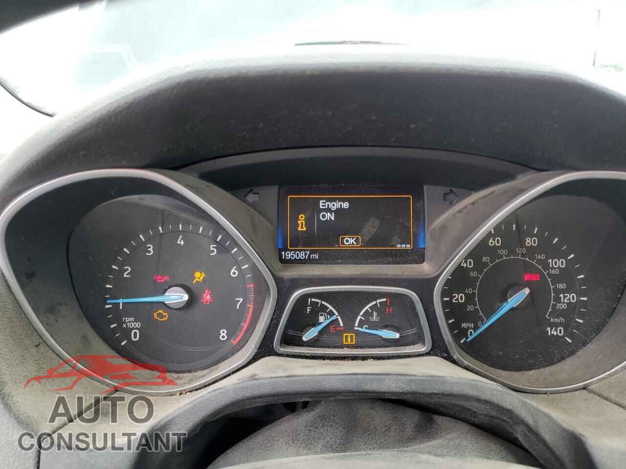 FORD FOCUS 2015 - 1FADP3FE2FL287033