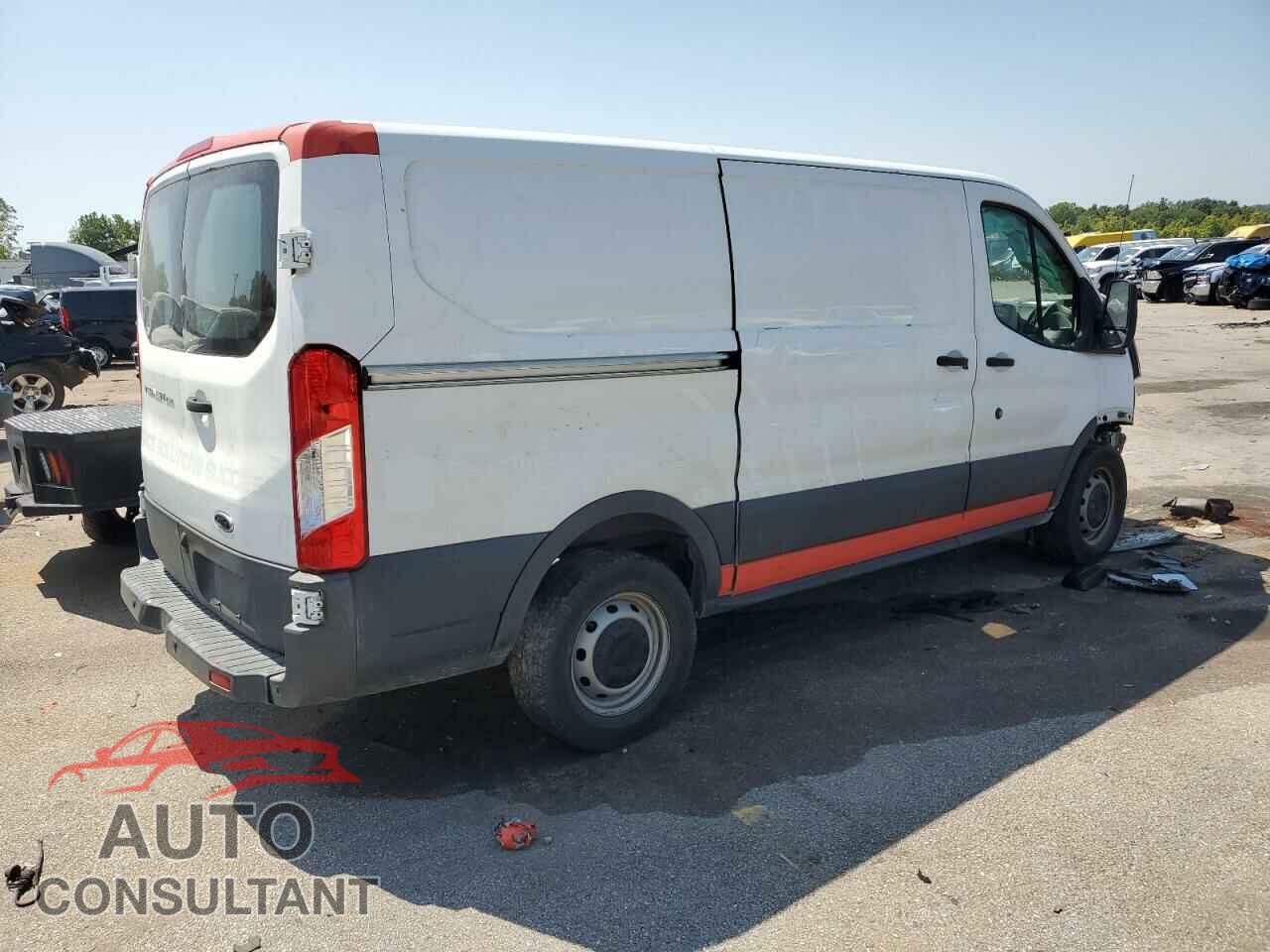 FORD TRANSIT 2018 - 1FTYR1YM0JKA34080