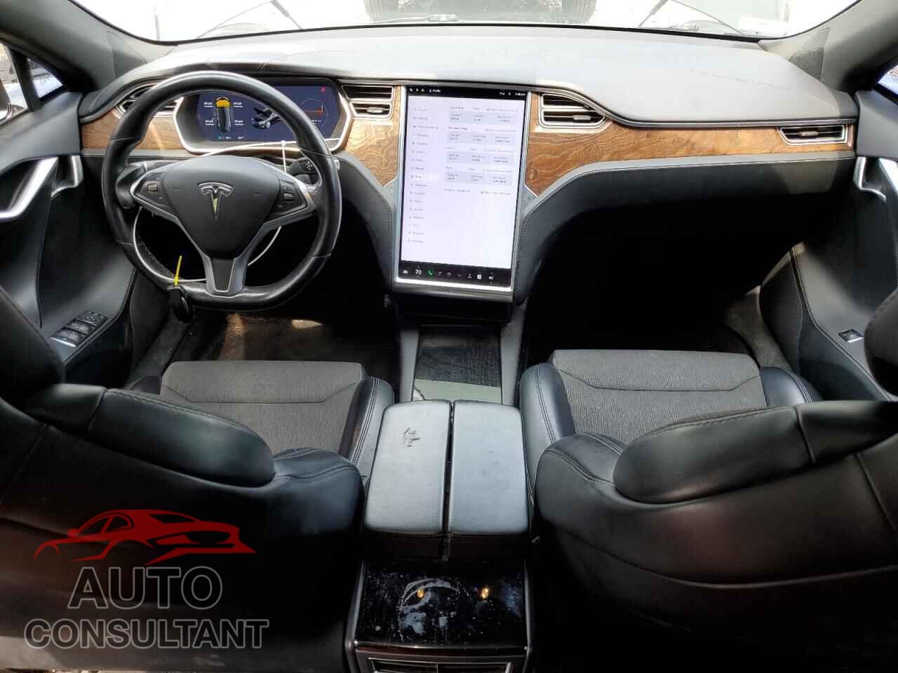 TESLA MODEL S 2017 - 5YJSA1E22HF204768