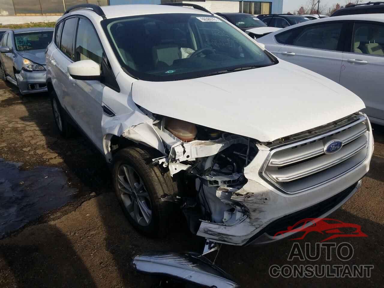 FORD ESCAPE 2017 - 1FMCU0GD0HUD65739