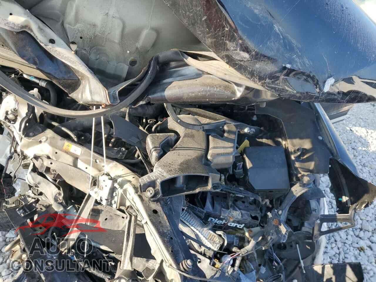 MITSUBISHI ECLIPSE 2019 - JA4AT5AA6KZ020844