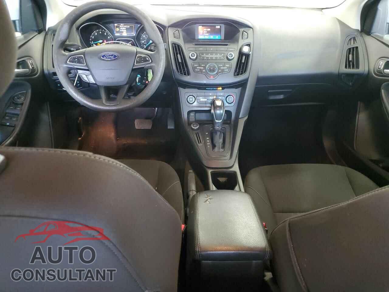 FORD FOCUS 2016 - 1FADP3F2XGL228917