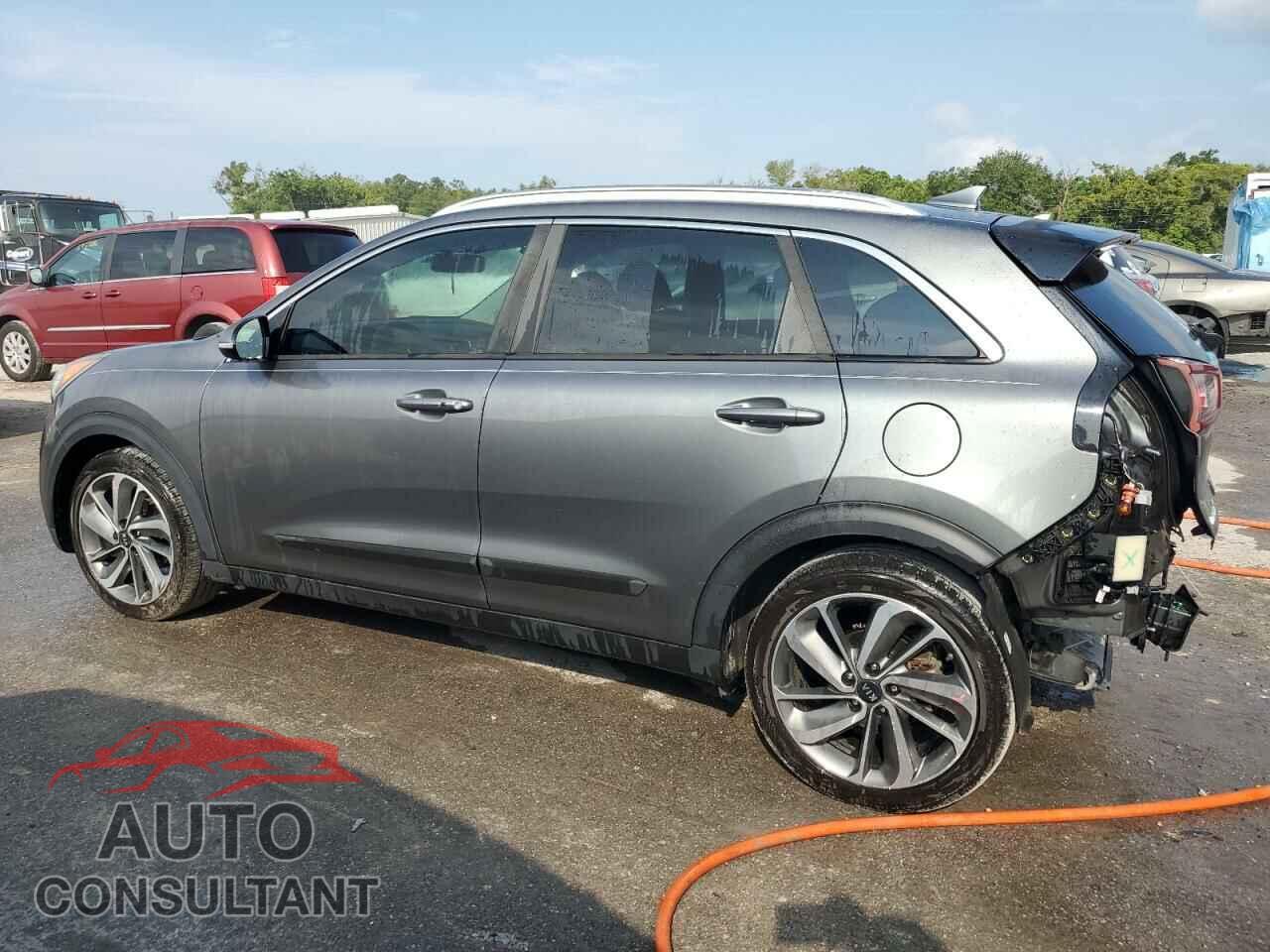 KIA NIRO 2017 - KNDCE3LC9H5048097