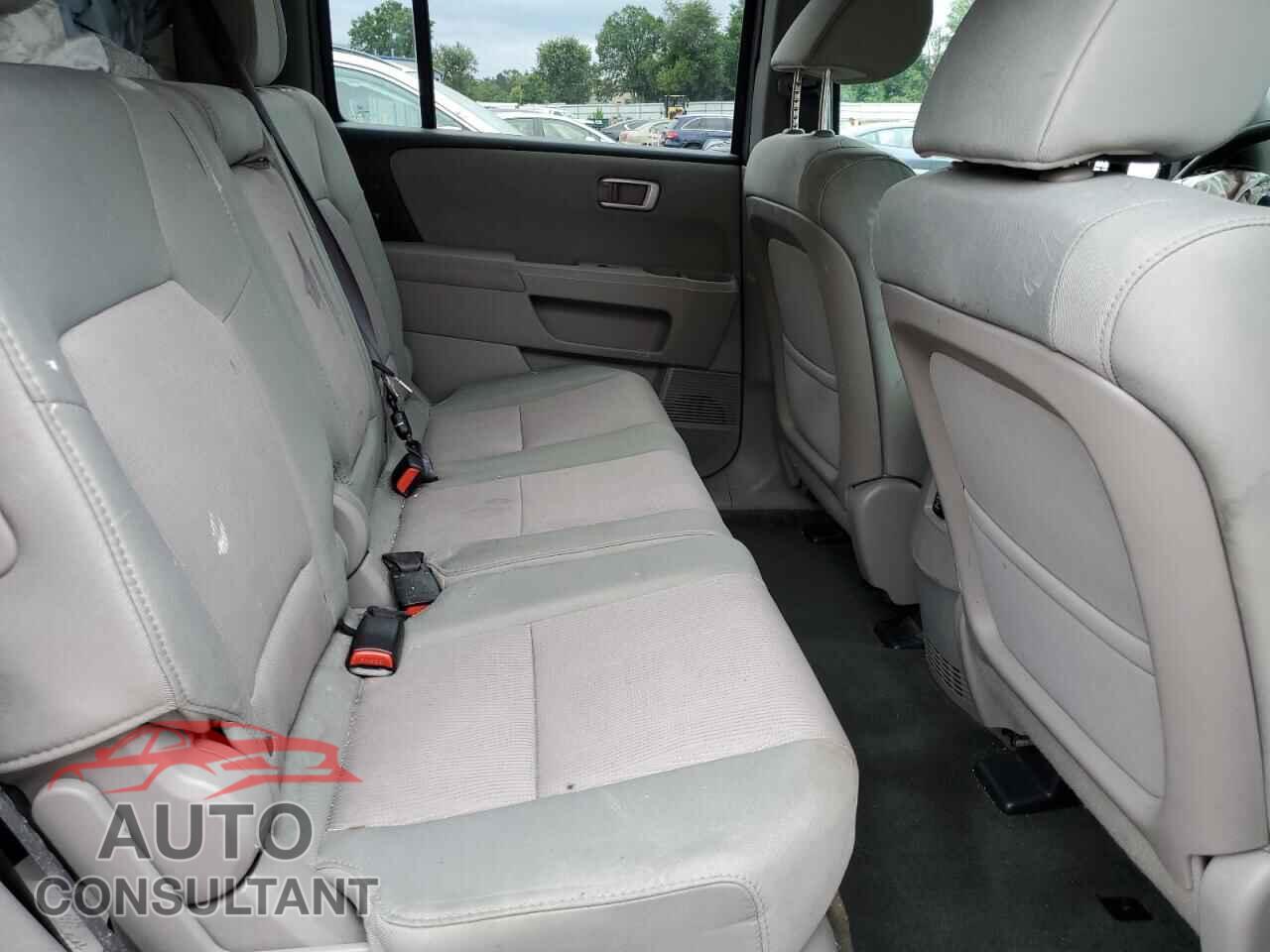 HONDA PILOT 2014 - 5FNYF3H47EB003514