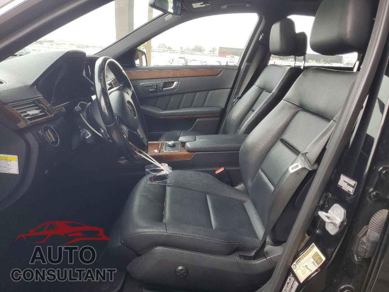 MERCEDES-BENZ E-CLASS 2013 - WDDHF5KB3DA660987