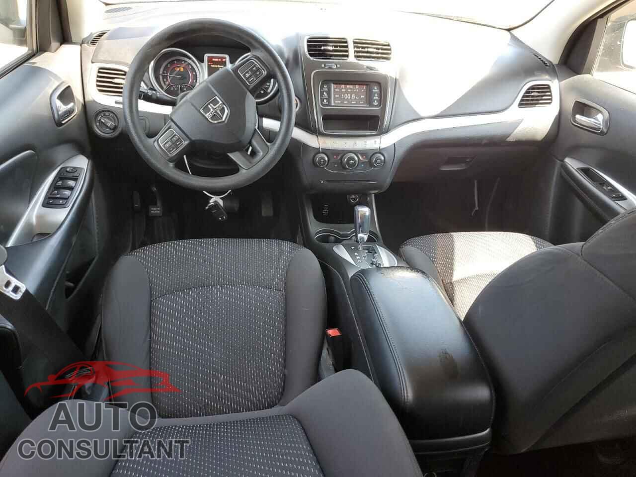 DODGE JOURNEY 2017 - 3C4PDCBB9HT676643