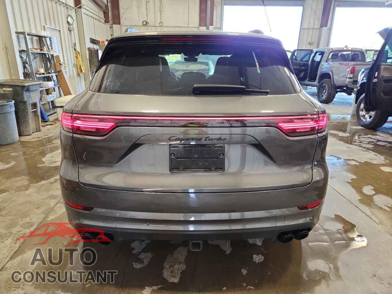 PORSCHE CAYENNE 2019 - WP1AF2AY9KDA81383