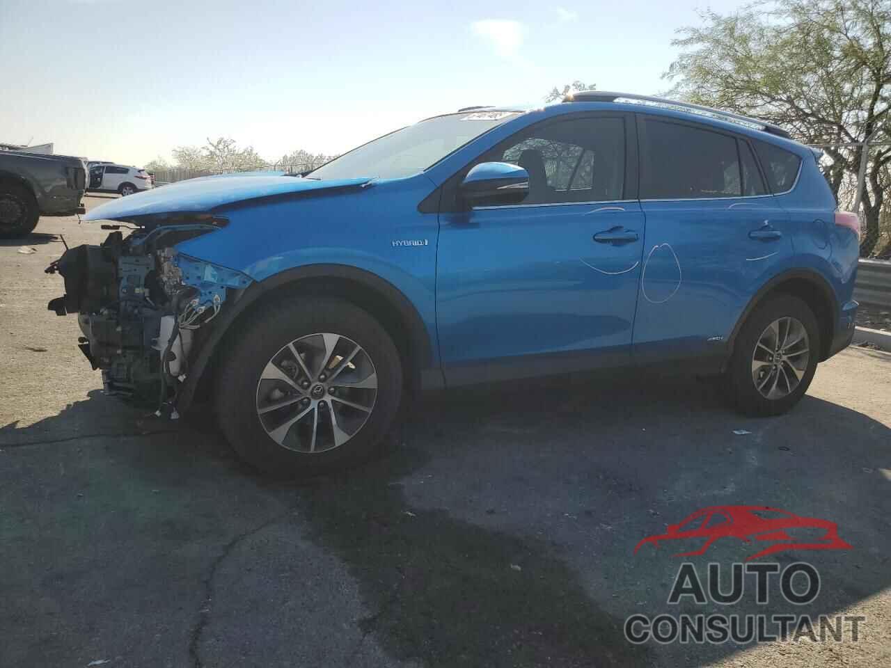 TOYOTA RAV4 2017 - JTMRJREV2HD102689
