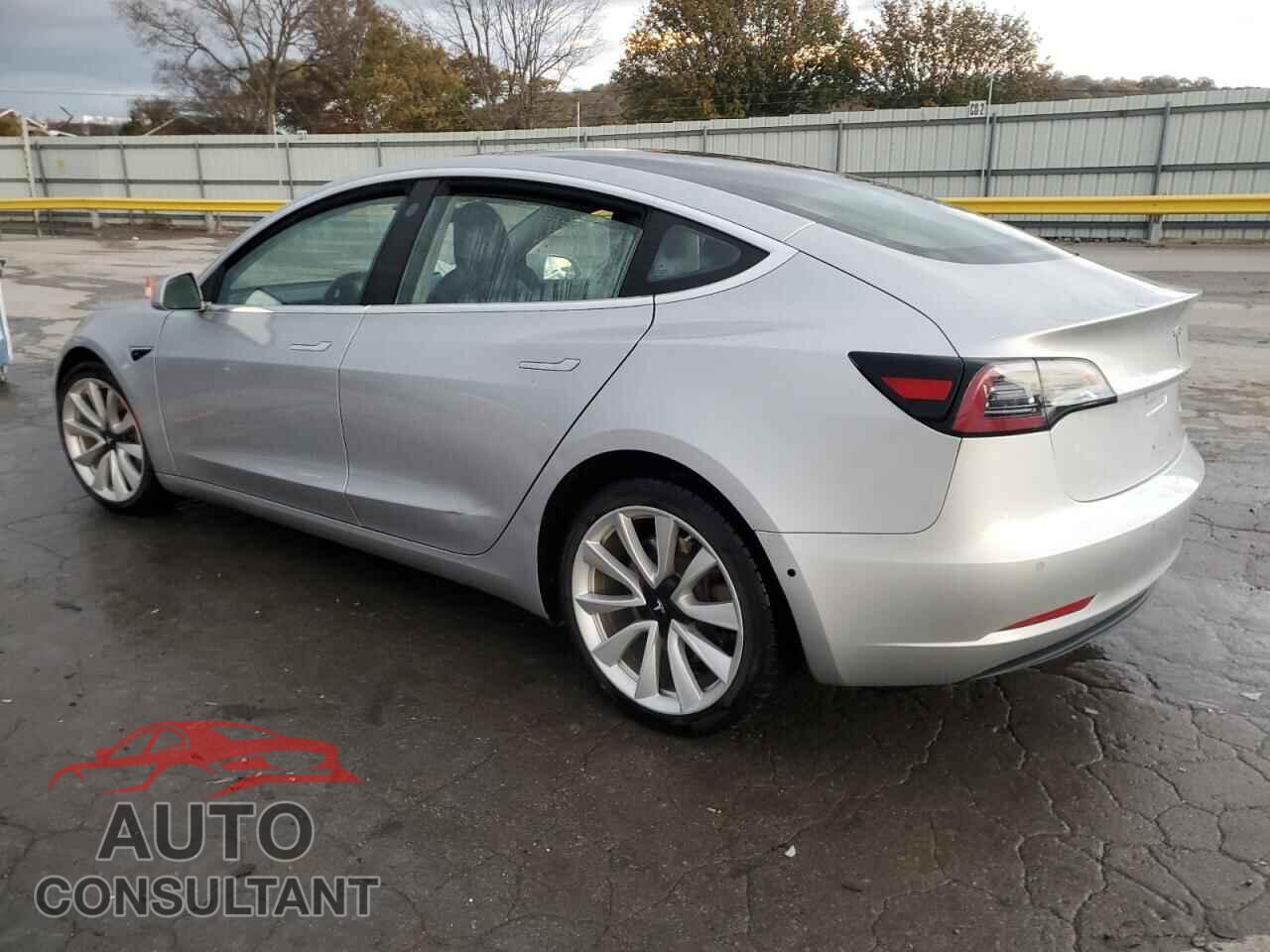 TESLA MODEL 3 2018 - 5YJ3E1EB7JF087591