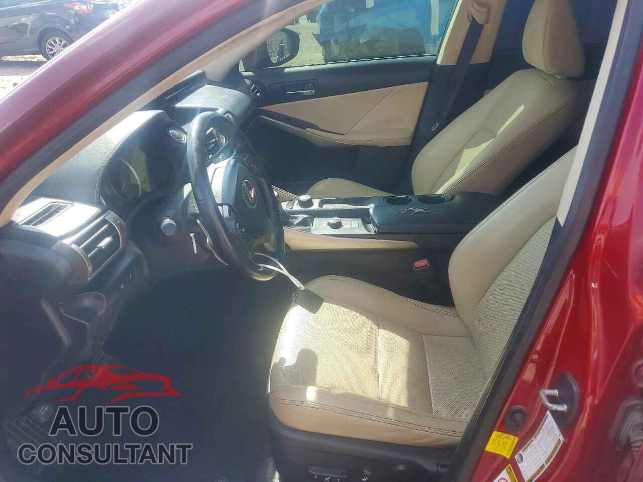 LEXUS IS 2015 - JTHBF1D26F5050355