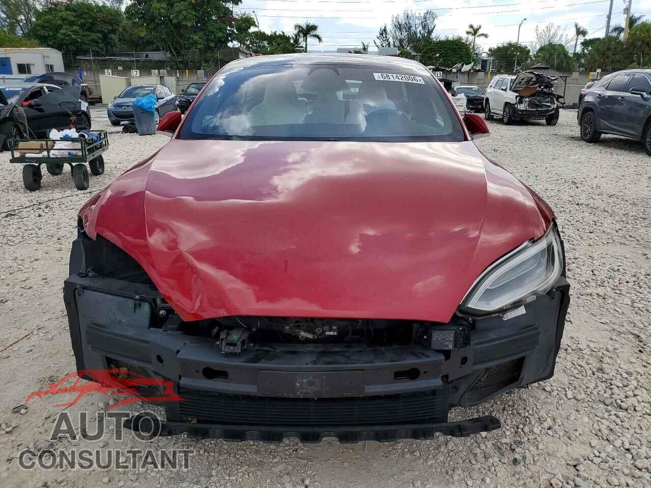 TESLA MODEL S 2017 - 5YJSA1E20HF228714