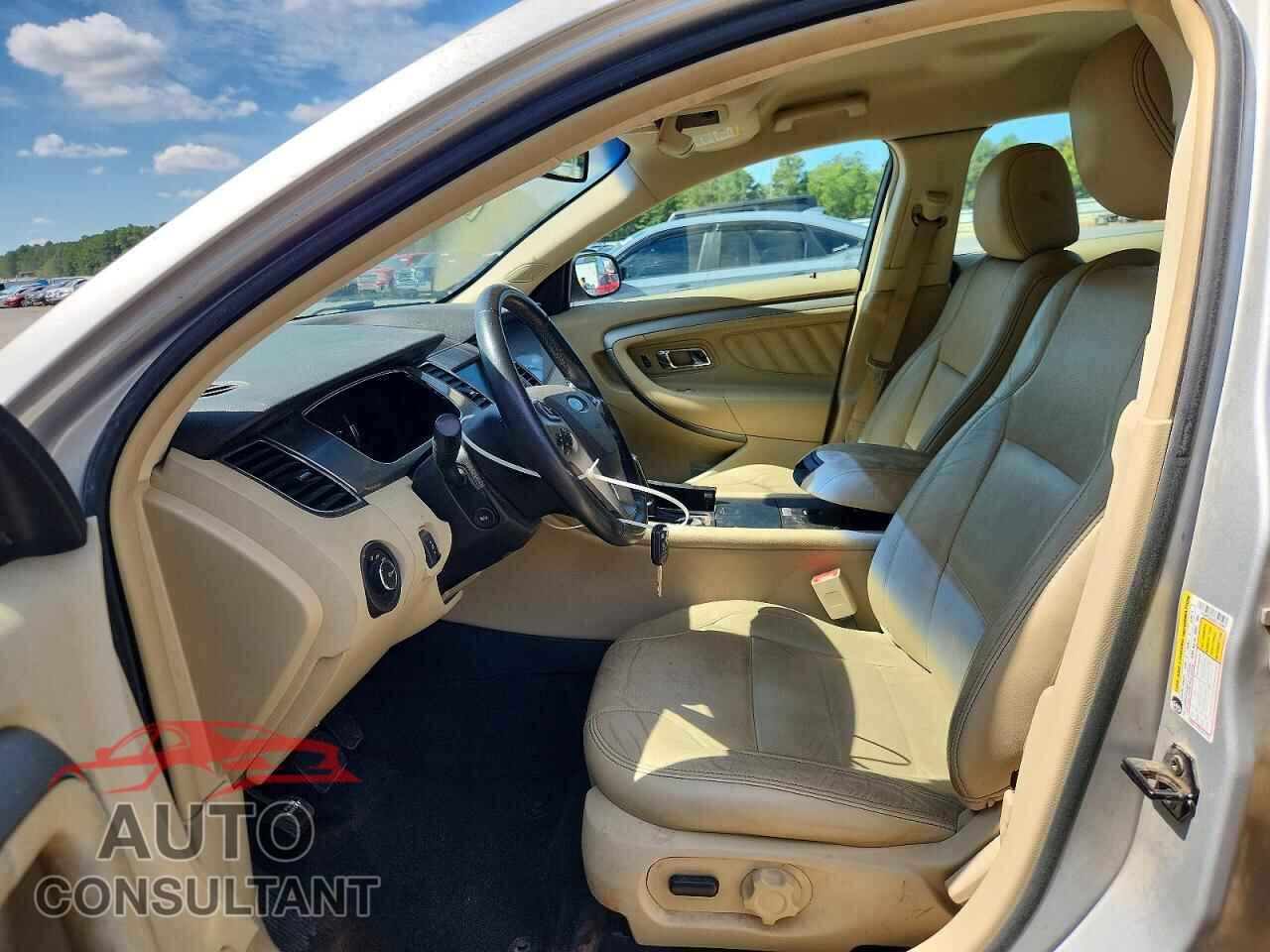 FORD TAURUS 2014 - 1FAHP2E82EG150060